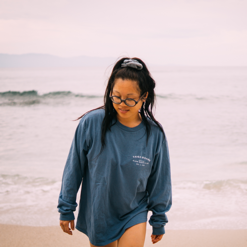 Front view of the Longsleeve - Slow Rider Club - Indigo Blue