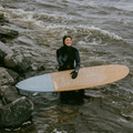 Surfer girl holding the Malibu 7'10'' - SURF BOARD