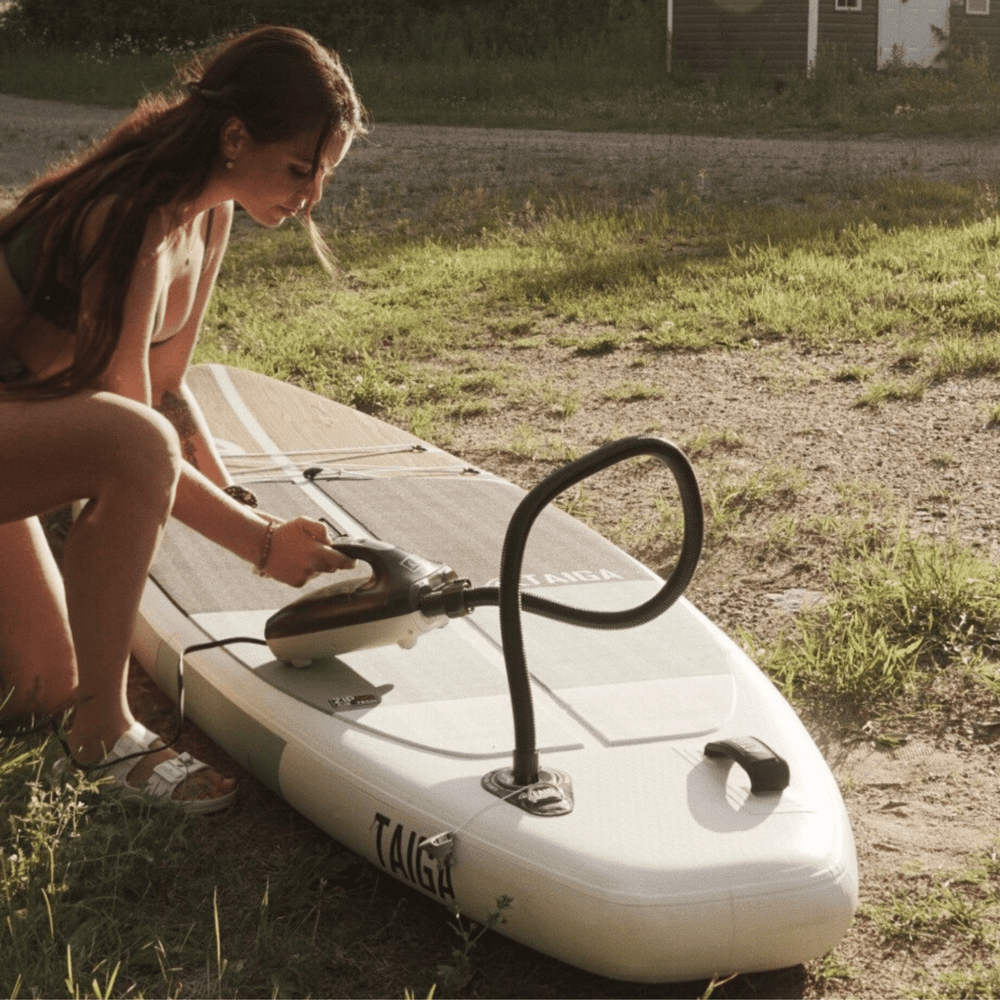anoutway Pompe à Air Sup Rechargeable -The Jungle Pompe Matelas Gonflable 20PSI Arrêt Auto, Inflation/Déflation Double Étape, Connecteur Voiture 14V DC. pour Sup, Tente Gonflable, Bateaux anoutway Pompe à Air Sup Rechargeable -The Jungle Pompe Matelas Gonflable 20PSI Arrêt Auto, Inflation/Déflation Double Étape, Connecteur Voiture 14V DC. pour Sup, Tente Gonflable, Bateaux